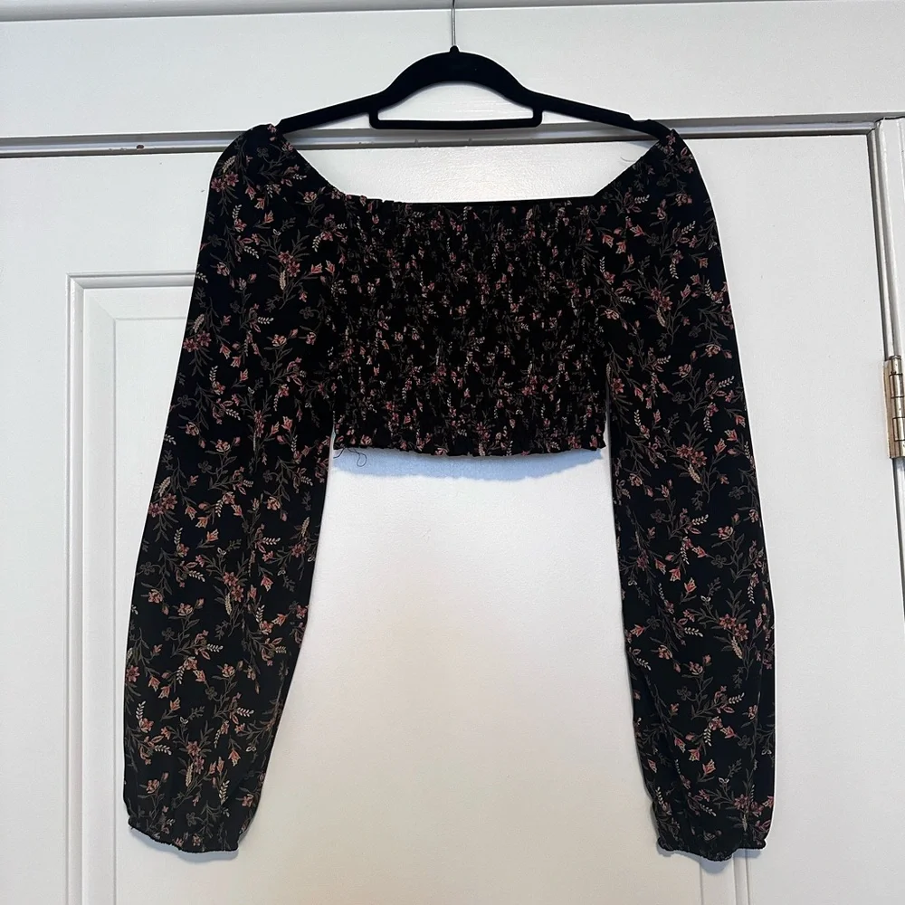 Off the shoulder floral top - Picture 3 of 4